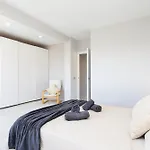Home2book Spacious Harbour Views, Cruz 아파트 *