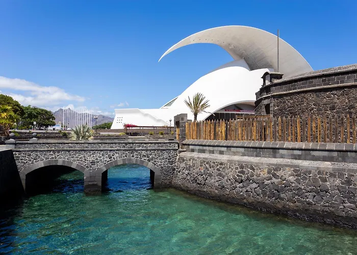 Apartment Home2book Spacious Harbour Views, Cruz Santa Cruz de Tenerife